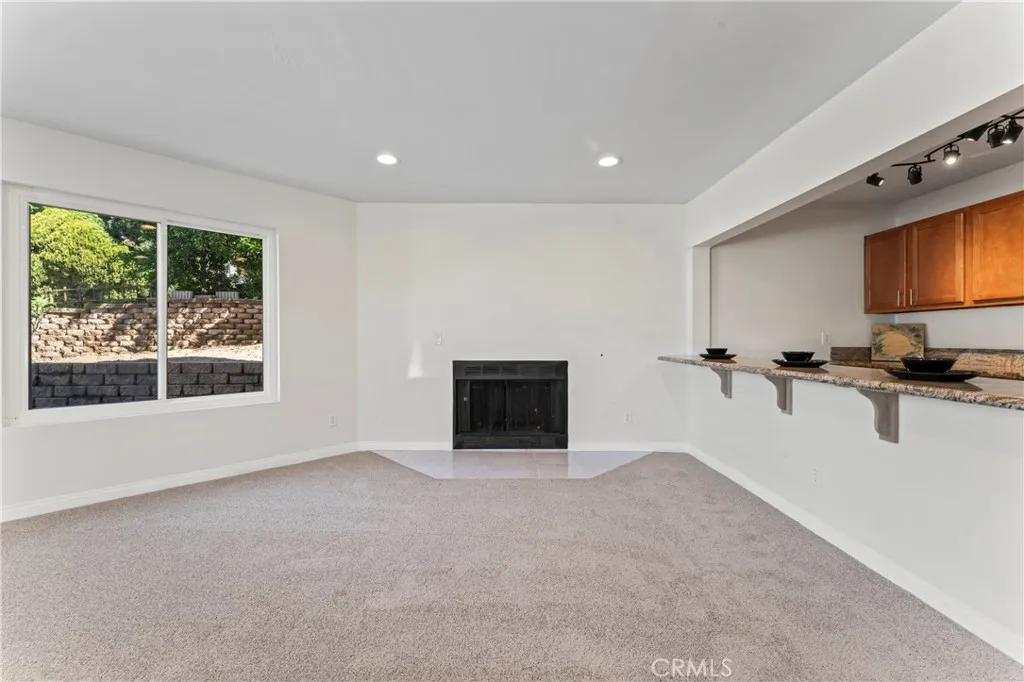 https://cdn.realtyfeed.com/cdn/127/306644720/0a05680d324c6697075e9a4eef7d77cc.webp