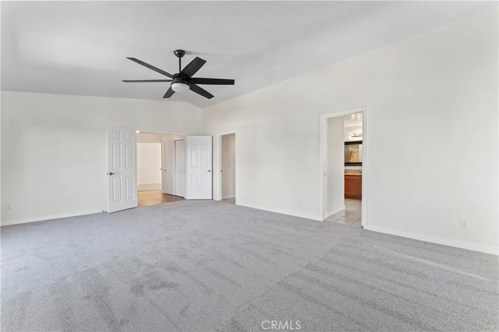 https://cdn.realtyfeed.com/cdn/127/306644720/26ad250597a8db3e4e1a58a5302bdfad.webp