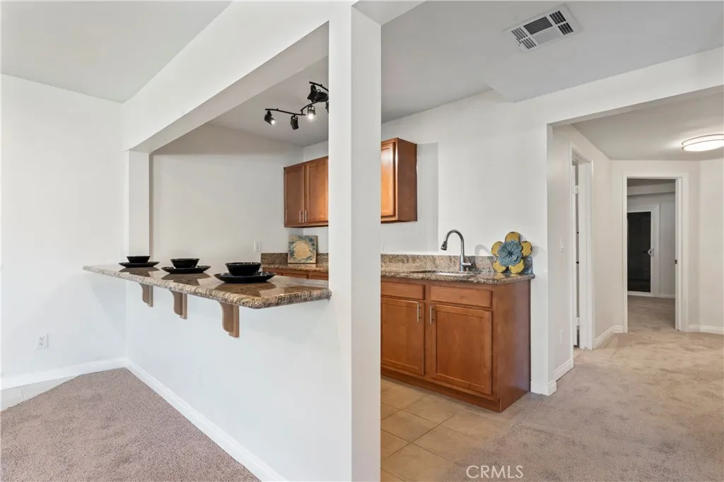 https://cdn.realtyfeed.com/cdn/127/306644720/85982bffa9aa6fdbe65b7ed79327cbff.webp