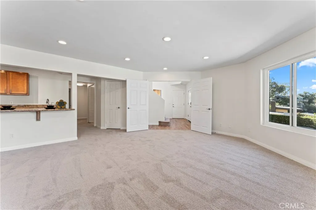 https://cdn.realtyfeed.com/cdn/127/306644720/b7539a72403e1328d31461333e640545.webp