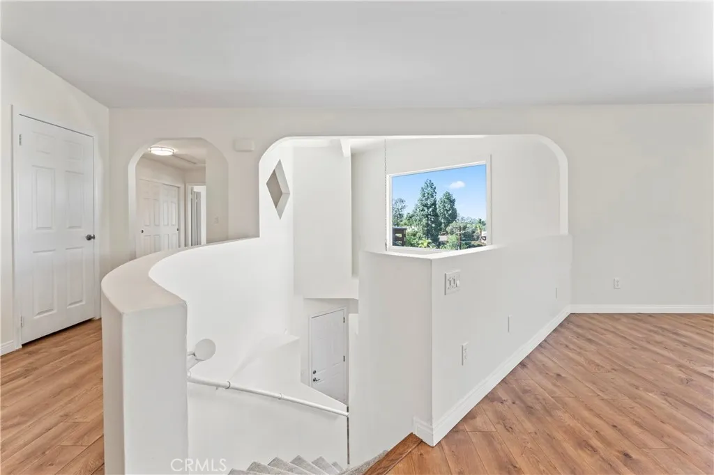 https://cdn.realtyfeed.com/cdn/127/306644720/fb6b83c00200e6182a95a238be746cd7.webp