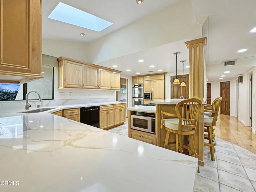 2307 Dorothy Street, La Crescenta, CA 91214 - Photo 5 of 51, La Crescenta, CA