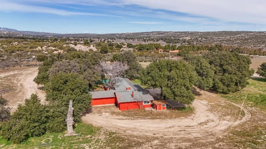 https://cdn.realtyfeed.com/cdn/127/306644770/b21a501574c0fec737c9a4dd24cb859c.webp