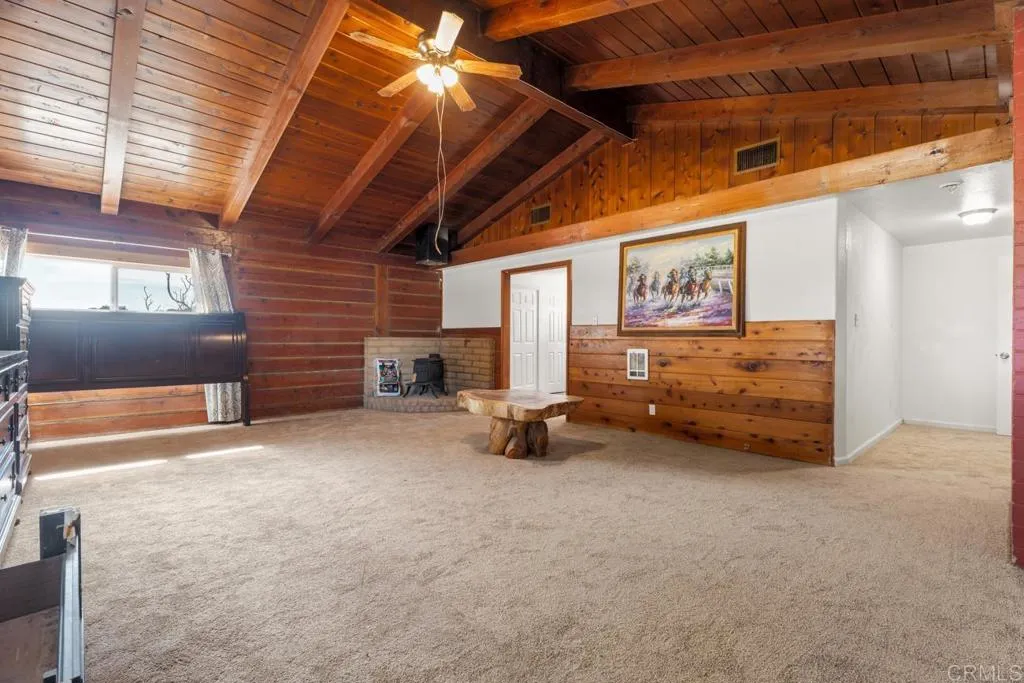 https://cdn.realtyfeed.com/cdn/127/306644770/f1d9e184911491e537139156b8fb58c8.webp