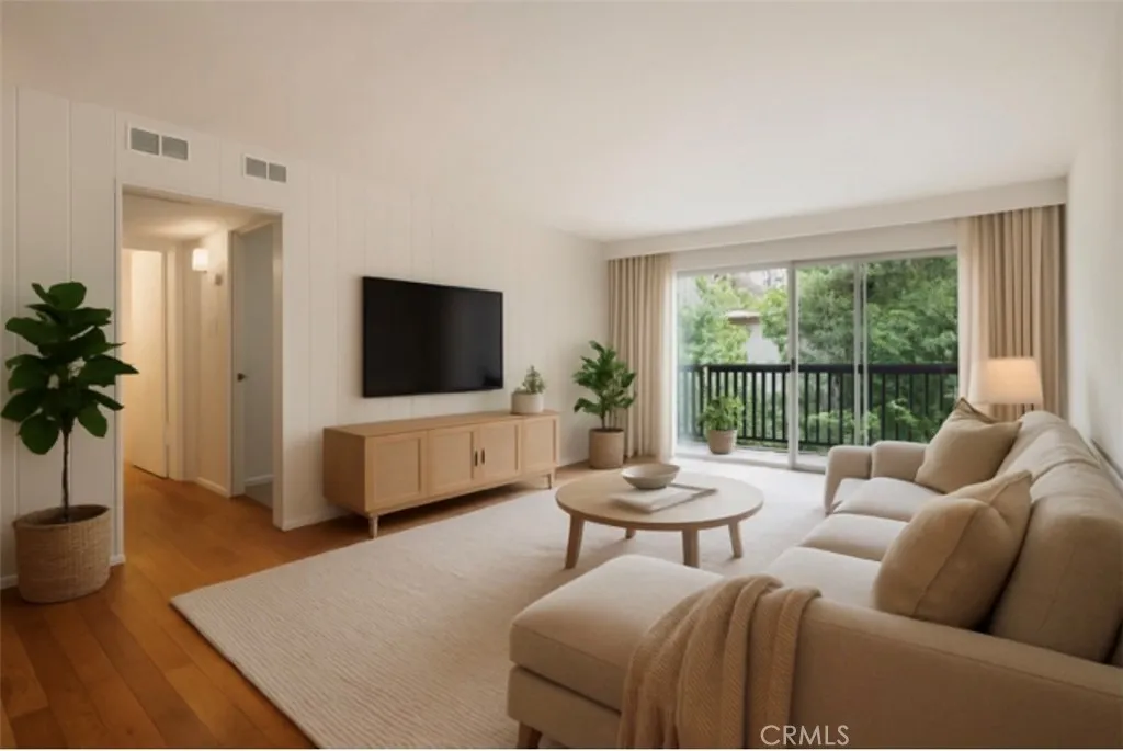 576 N Bellflower Boulevard Unit 236, Long Beach, CA 90814 - Photo 5 of 49, Long Beach, CA