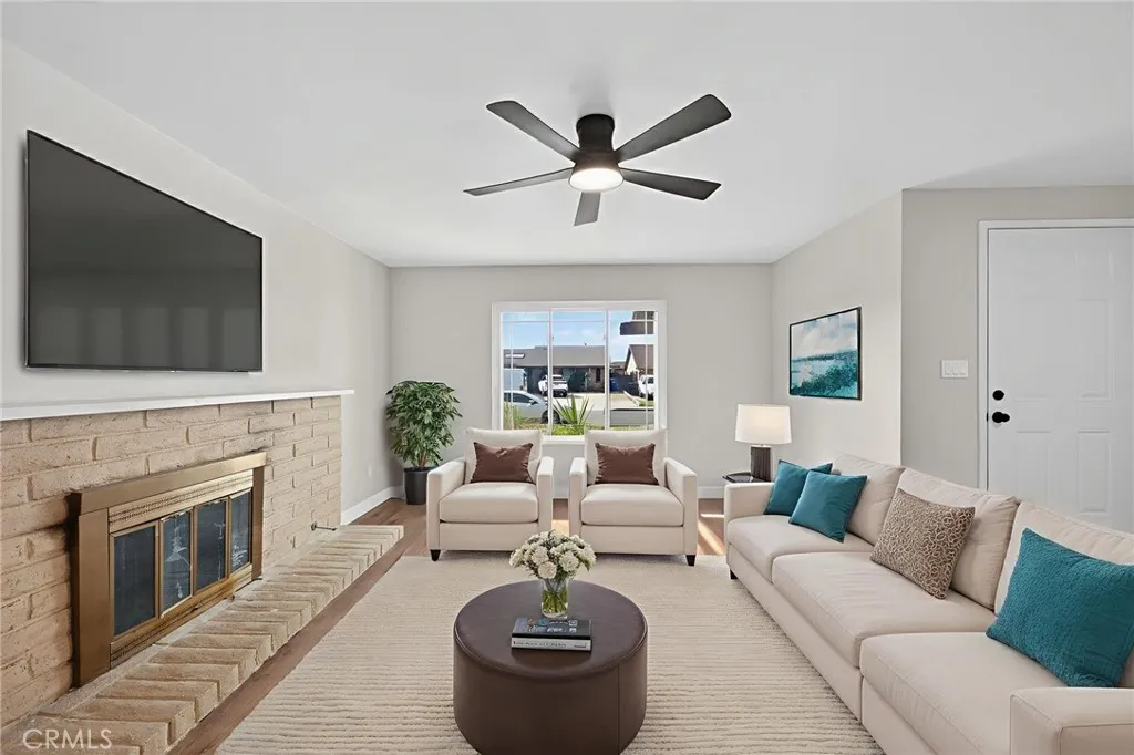 https://cdn.realtyfeed.com/cdn/127/306644815/ac6a7c865b1ca210075a9772a9b3d363.webp