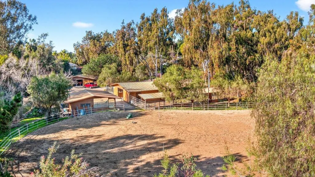 https://cdn.realtyfeed.com/cdn/127/306644884/aff82644279c111c87672f63820f2855.webp