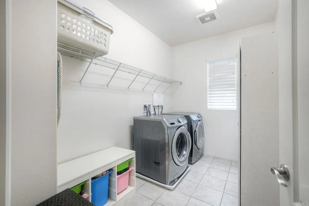 https://cdn.realtyfeed.com/cdn/127/306644890/83716079fdab12e1eb2ff211920fa3a3.webp