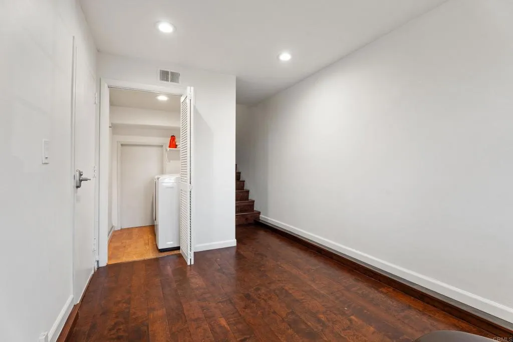 Photo #36: NDP2601491 Listing: Photo #36