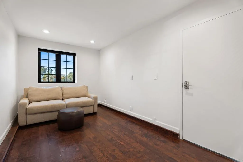 Photo #35: NDP2601491 Listing: Photo #35