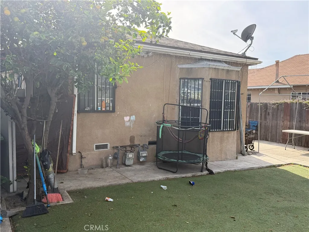 1462 E 57th, Los Angeles, CA 90011 - Photo 4 of 8, Los Angeles, CA