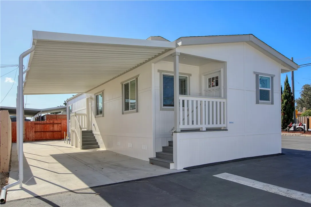 655 Halcyon South 1