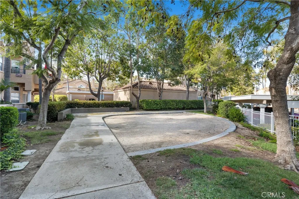 https://cdn.realtyfeed.com/cdn/127/306644960/557c646fddaa37707fe314cbb6a6ace5.webp