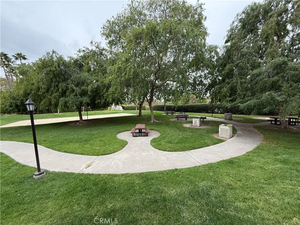 https://cdn.realtyfeed.com/cdn/127/306644960/780833aae7d5a1008efc111691b82908.webp