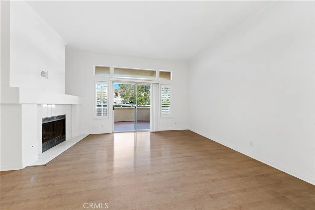 https://cdn.realtyfeed.com/cdn/127/306644960/af079379594204a7f78a6826489f40ec.webp