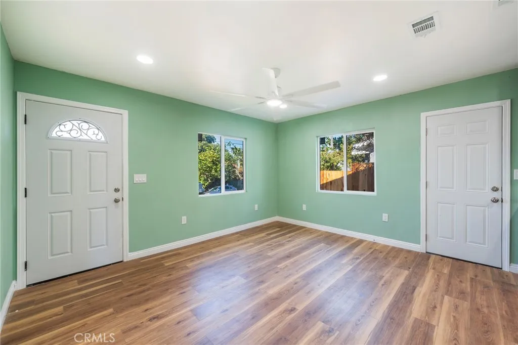 1680 S Rimpau Boulevard, Los Angeles, CA 90019 - Photo 5 of 32, Los Angeles, CA