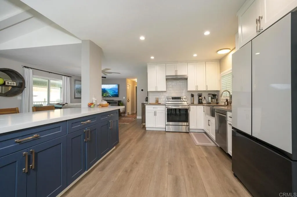 https://cdn.realtyfeed.com/cdn/127/306644973/31163cbbe72772ae2c3958f788390181.webp
