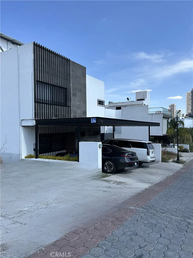 195 Peã±on De Gibraltar, Queretaro, Mx, Outside Area (Outside U.S.) Foreign Country, OS 76063 - Photo 2 of 25, Outside Area (outside U.s.) Foreign Country, OS