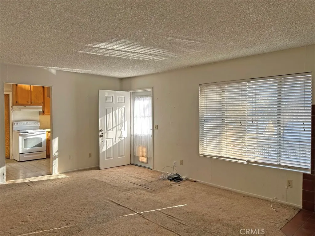 43729 Lake View Road, Lake Hughes, CA 93532 - Photo 4 of 12, Lake Hughes, CA