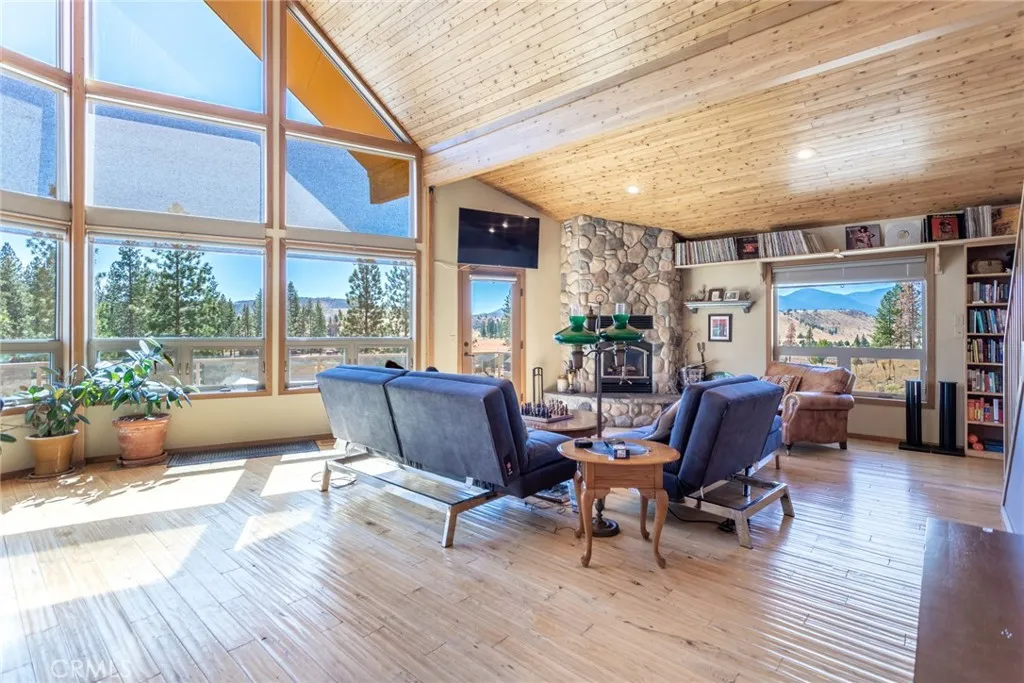 5716 Palmer Drive, Weed, CA 96094 - Photo 4 of 31, Weed, CA