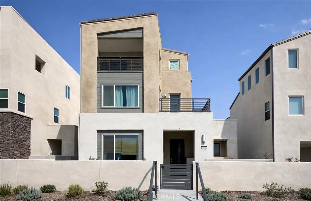 426 Treble, Irvine, CA 92618 - Main photo, Irvine, CA