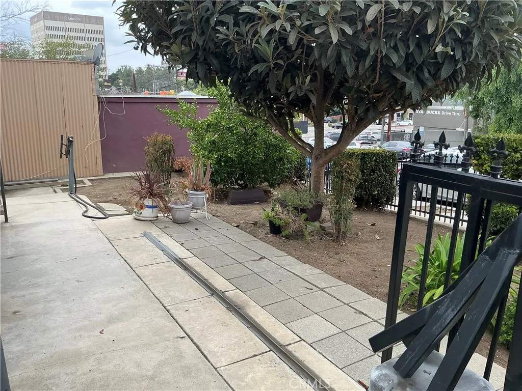1414 Lake Shore, Los Angeles, CA 90026 - Photo 4 of 14, Los Angeles, CA