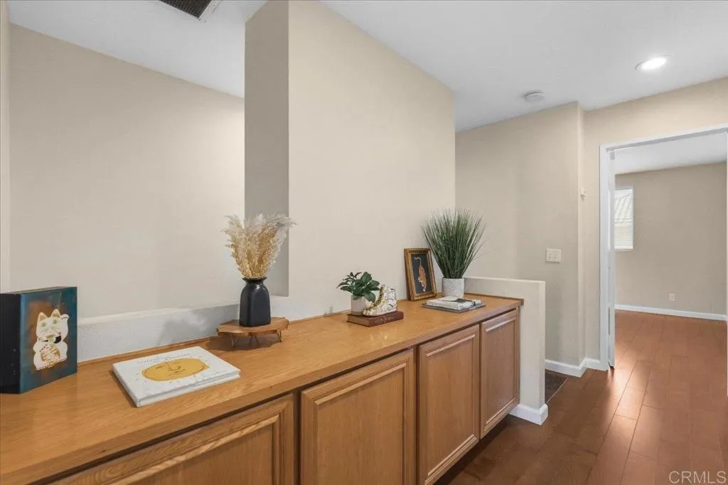 https://cdn.realtyfeed.com/cdn/127/306645195/60c5f010436e11a023a22c482de298a1.webp