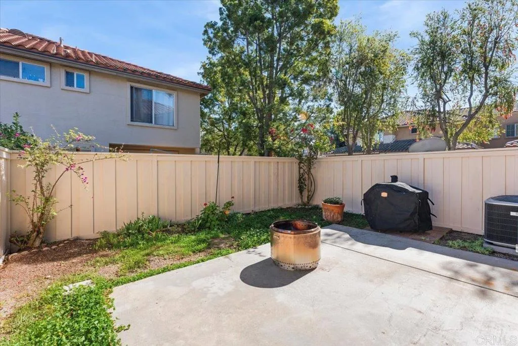 https://cdn.realtyfeed.com/cdn/127/306645195/8c93f1044fccbf737b3872ee7256034a.webp