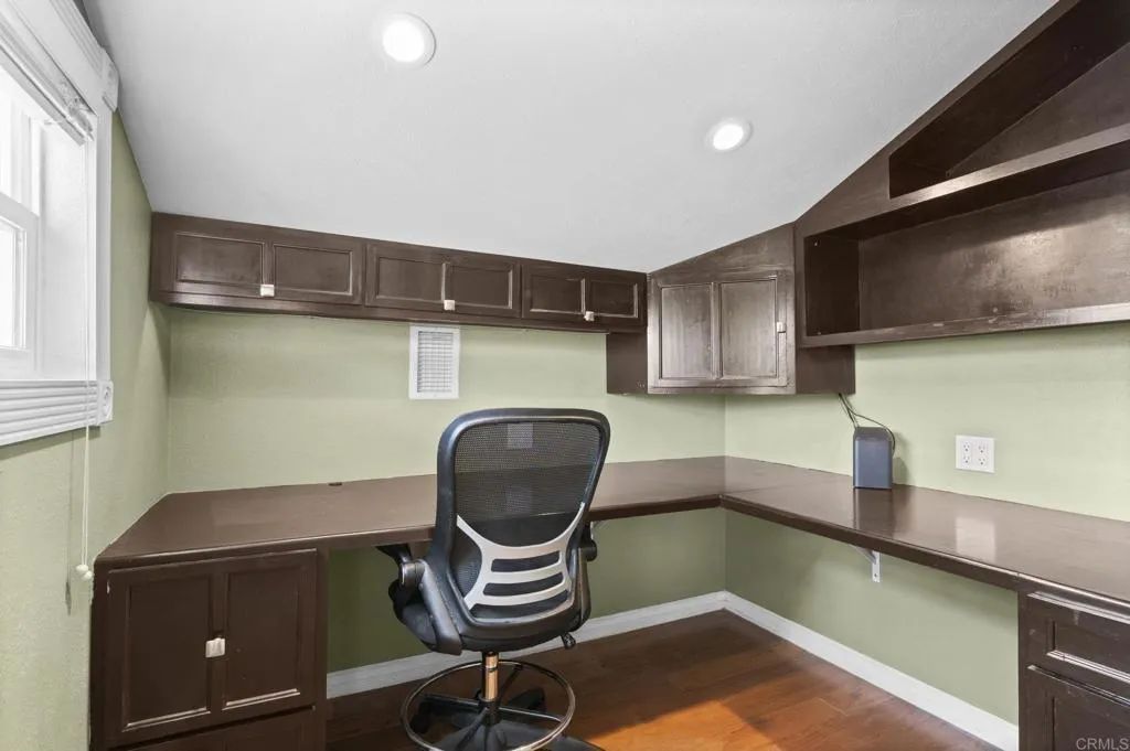 https://cdn.realtyfeed.com/cdn/127/306645243/8c9096367541b7c6bad694571f321dda.webp
