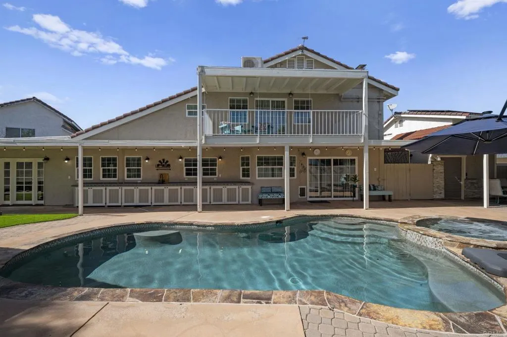 https://cdn.realtyfeed.com/cdn/127/306645243/a8c29d2fb7cfe20285f2d297b1474567.webp