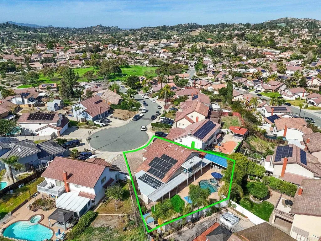 https://cdn.realtyfeed.com/cdn/127/306645243/b9e64355e70c1455407a87d01b82e240.webp
