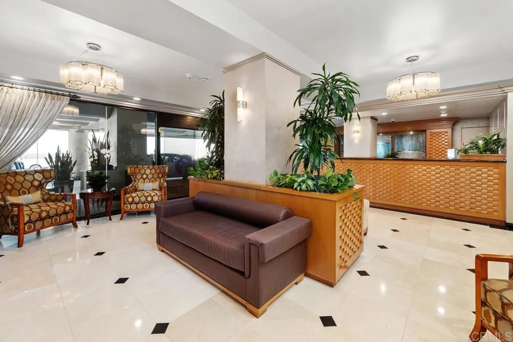 https://cdn.realtyfeed.com/cdn/127/306645251/dda87aadaa8229d74b61790ee557918a.webp
