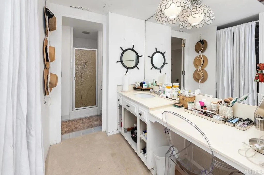 https://cdn.realtyfeed.com/cdn/127/306645251/e8ff6be14c44d2314ca3801b208736ef.webp