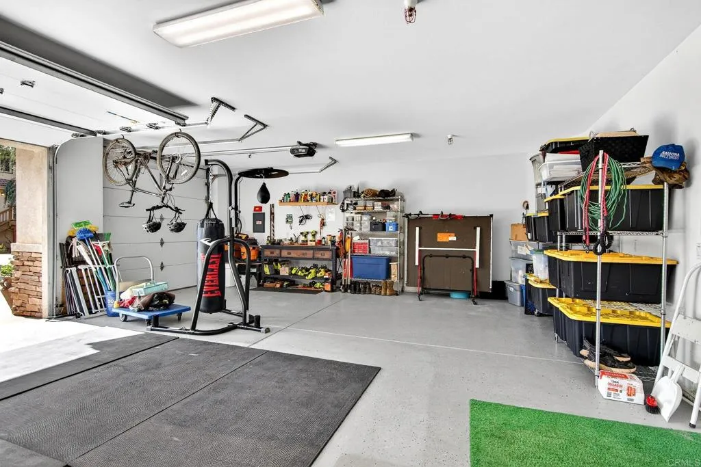 https://cdn.realtyfeed.com/cdn/127/306645279/29b23857b518394d07bfc81682b0d7c3.webp