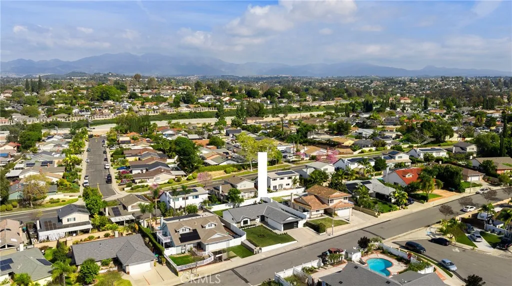 25078 Champlain Road, Laguna Hills, CA 92653 - Photo 2 of 36, Laguna Hills, CA