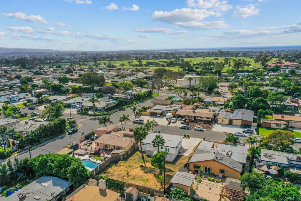 https://cdn.realtyfeed.com/cdn/127/306645390/923042570630bb60716af9e31e3360f5.webp