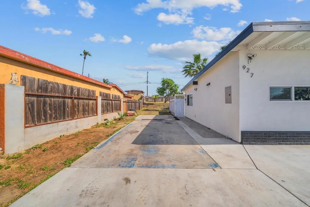 https://cdn.realtyfeed.com/cdn/127/306645390/f5ae6f488578c30be8559e4a115ac389.webp