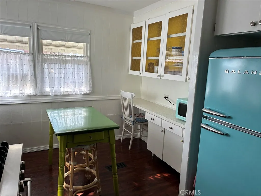 https://cdn.realtyfeed.com/cdn/127/306645498/080c87a3109848fd484b3e3713d397e1.webp
