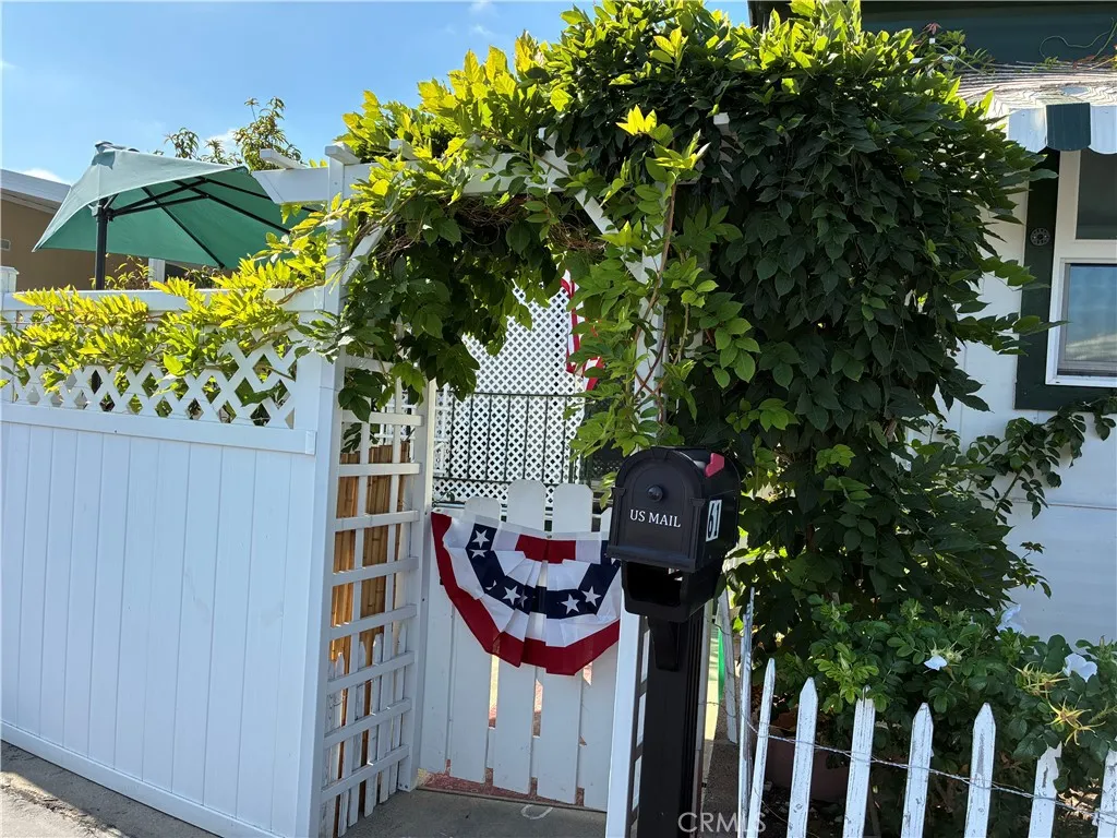 https://cdn.realtyfeed.com/cdn/127/306645498/c079a74e89702c789367486327a5aff8.webp
