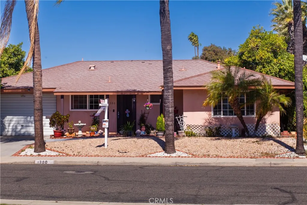 Hemet, CA 92543