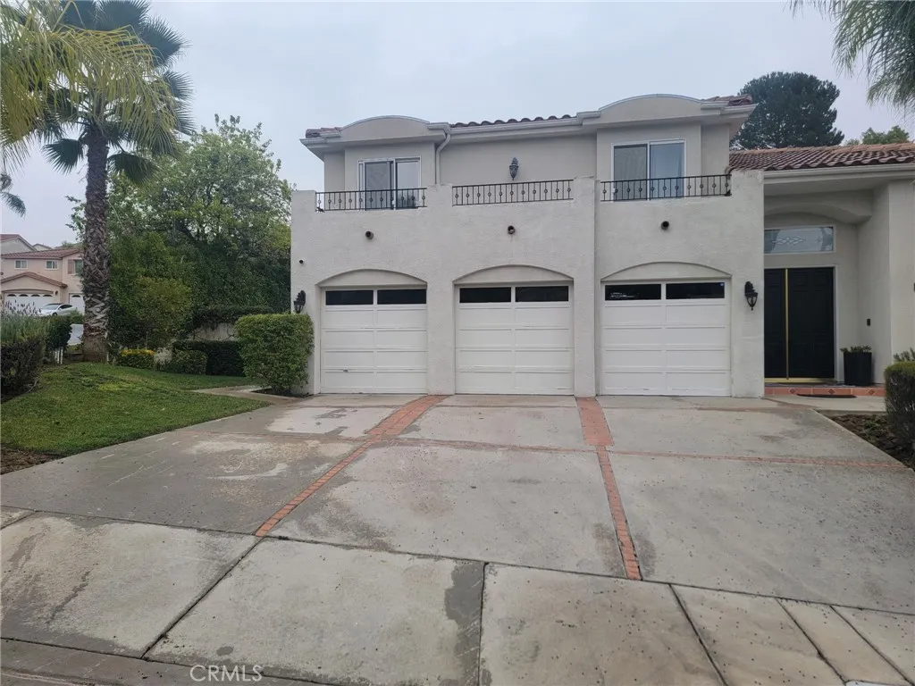 29110 Singing Wood, Los Angeles, CA 91390 - Photo 2 of 3, Los Angeles, CA