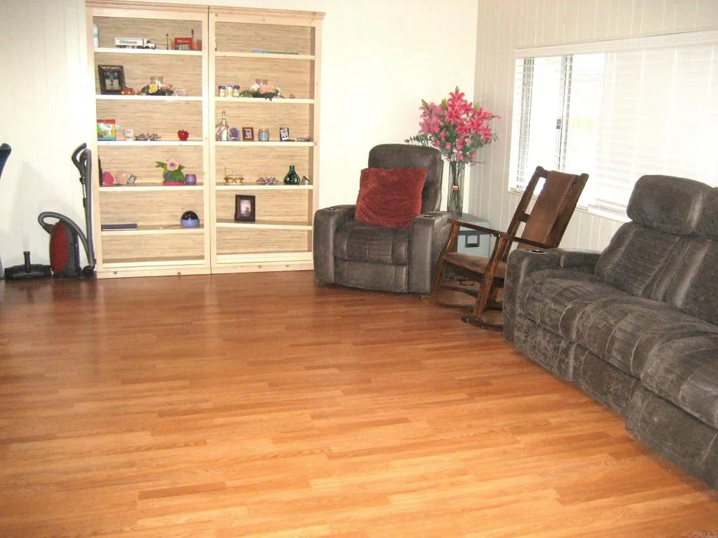 https://cdn.realtyfeed.com/cdn/127/306645646/60e63db252292746876040cca0122e21.webp