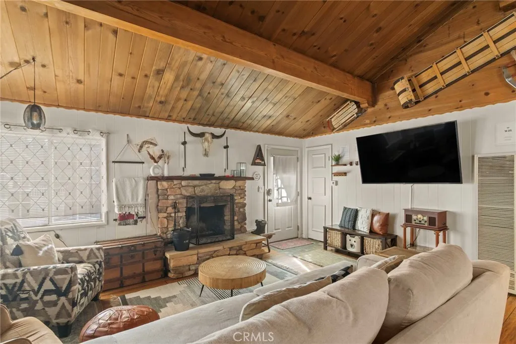 1029 W Aeroplane, Big Bear City, CA 92314 - Photo 5 of 25, Big Bear City, CA
