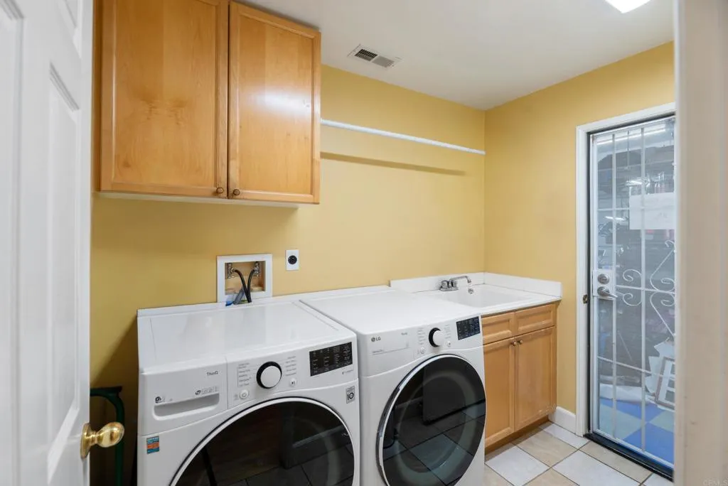 https://cdn.realtyfeed.com/cdn/127/306645687/437e3963303d2459584ba43434987f3b.webp