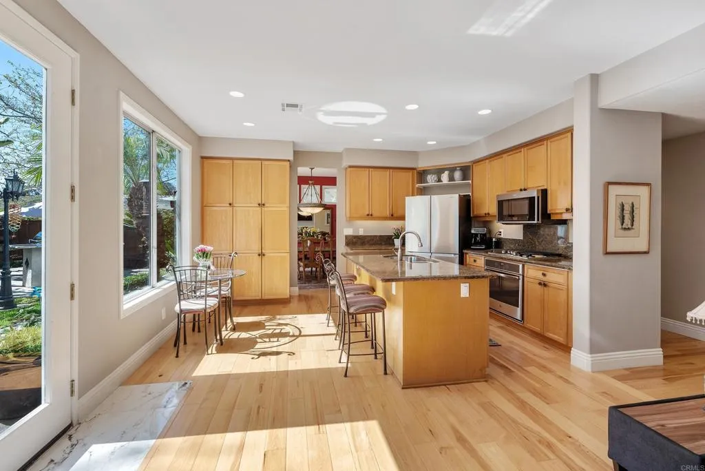 https://cdn.realtyfeed.com/cdn/127/306645687/45a9cd6715d381fd59da9c0bb7d8c526.webp