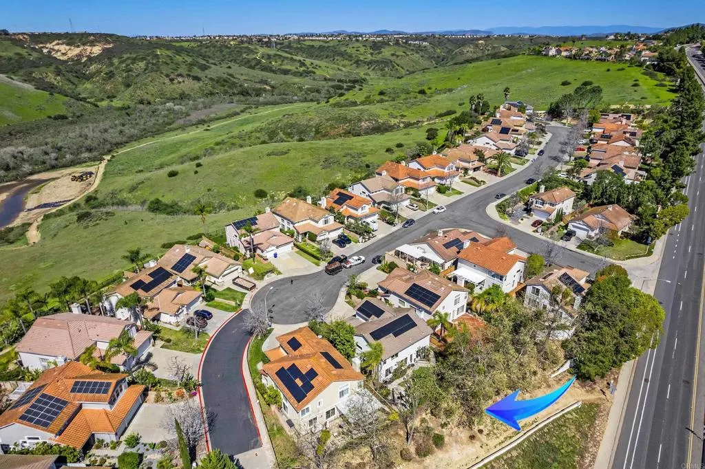 https://cdn.realtyfeed.com/cdn/127/306645687/89e5604a3ff4bf08611c28b5feeeab05.webp