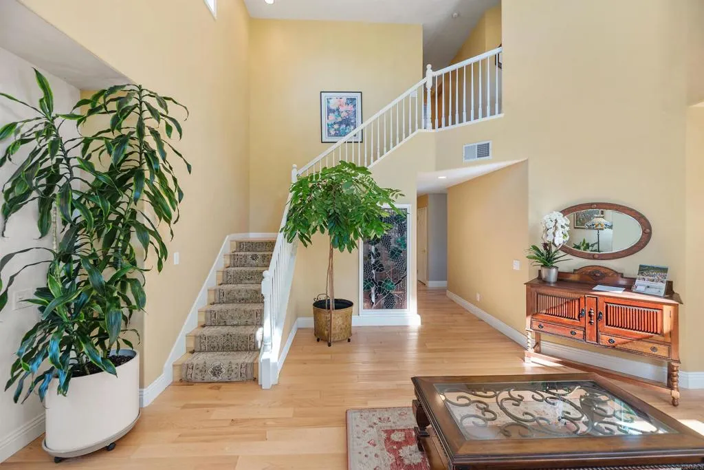https://cdn.realtyfeed.com/cdn/127/306645687/b6c59f13b787dc4f3464251743e44227.webp