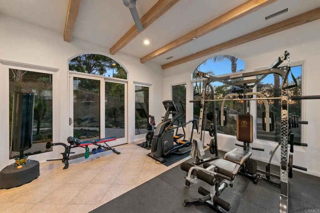 https://cdn.realtyfeed.com/cdn/127/306645713/46db6637db8b1e6f3bfb32e4a7f6593b.webp