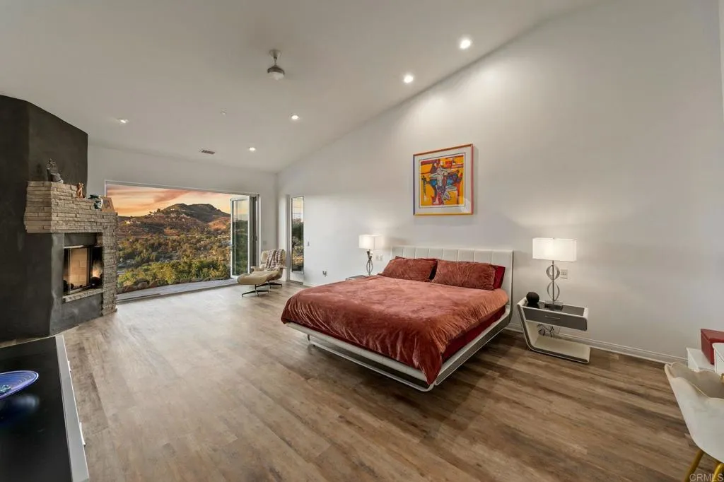 https://cdn.realtyfeed.com/cdn/127/306645713/57dfe4c7f0617454ba7a6f43916ec746.webp