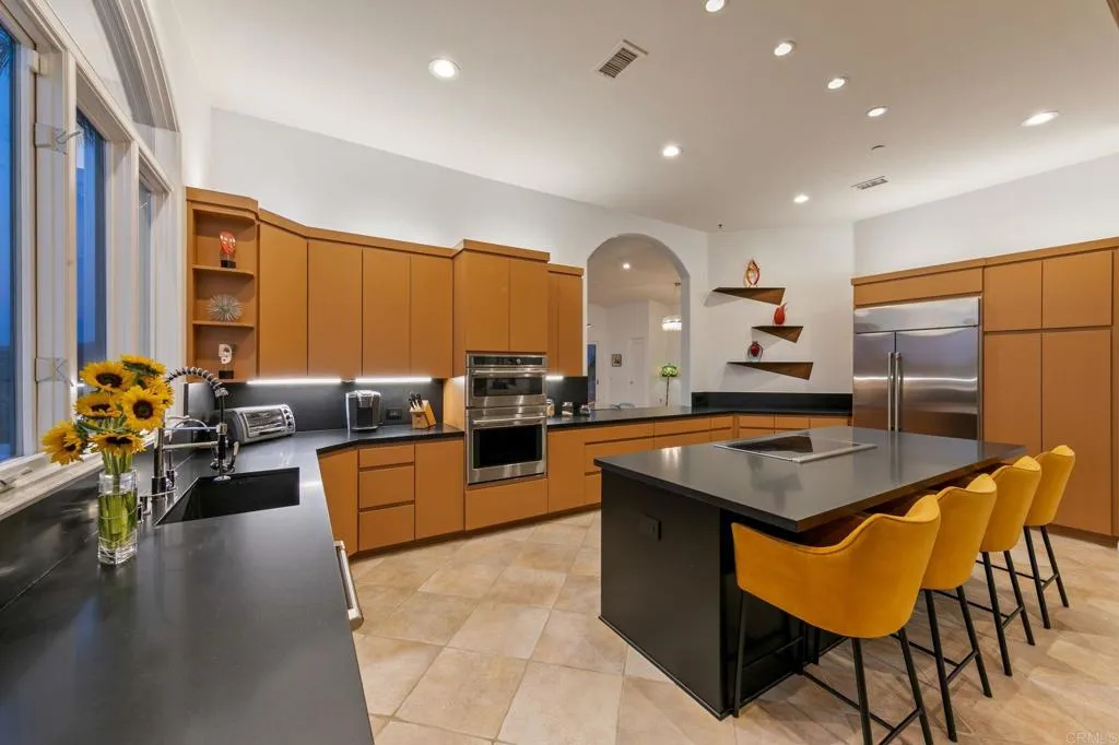 https://cdn.realtyfeed.com/cdn/127/306645713/622b94dd4ac886a4fbbdfcd226e45ccf.webp
